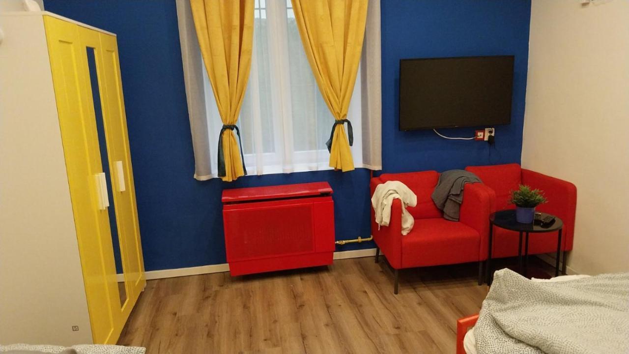 Yellow Blue Apartment Βουδαπέστη Εξωτερικό φωτογραφία